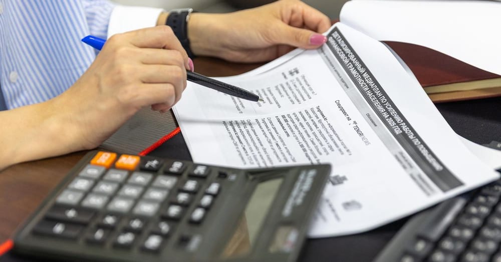 Xero vs Zoho Books 2026: parim raamatupidamine e-Residency jaoks Eestis